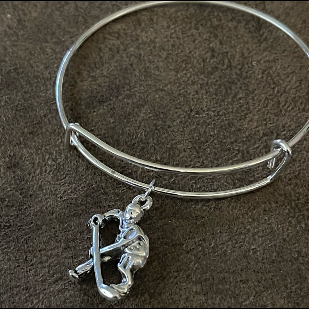 Hockey charm bracelet